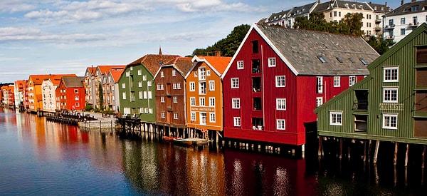 1. Bryggen, Norveç