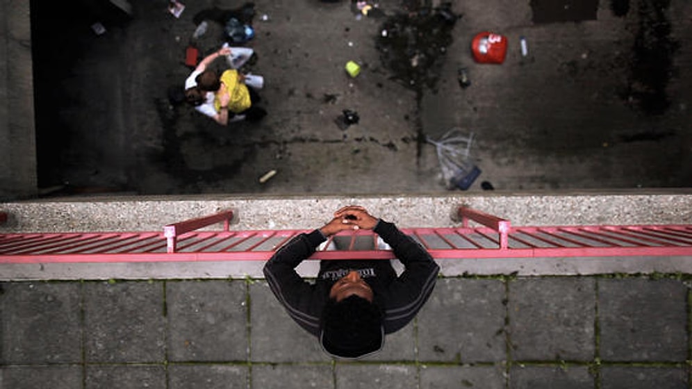 İnsan Yaşamını Tanrı'nın Gözünden İzlemek | God View