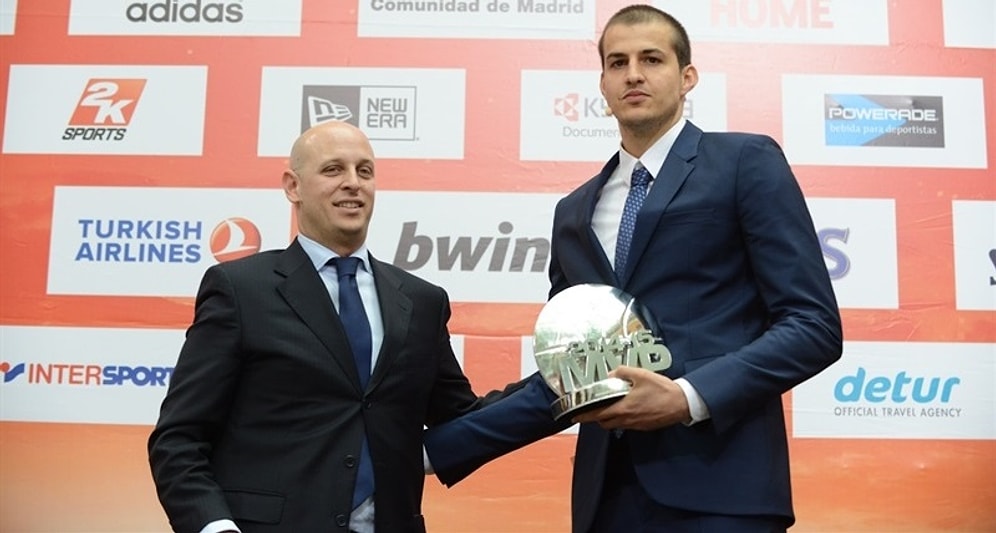 Euroleague'de MVP Nemanja Bjelica!