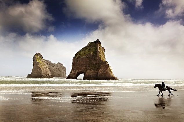 5. Cape Farewell'da ki Wharariki Sahili