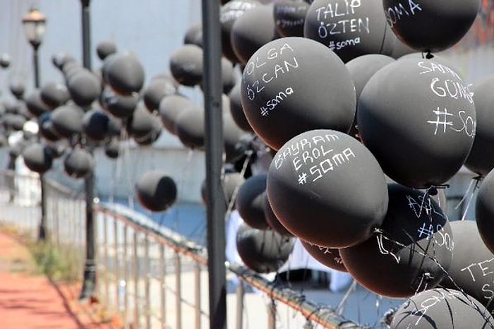 Soma'da Gökyüzüne 301 Siyah Balon