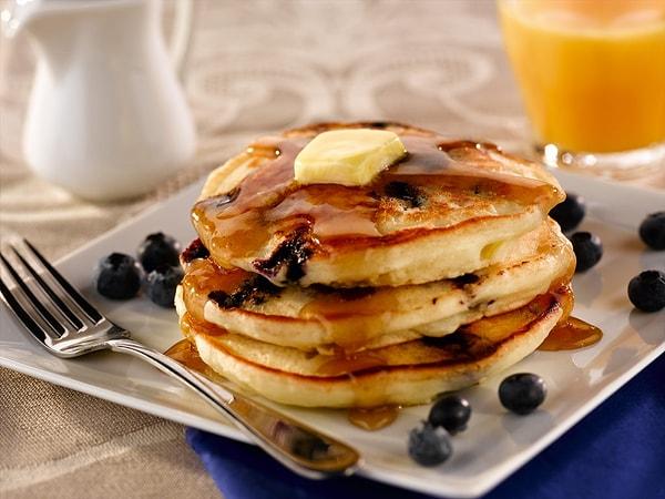 7. Yaban Mersinli Krep (Blueberry Pancake)