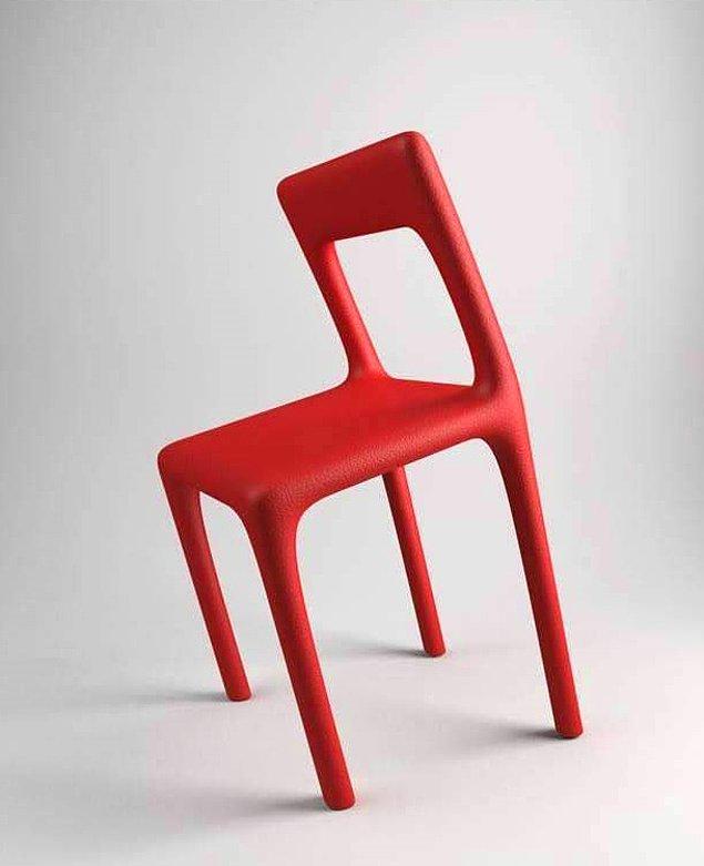 3. Bacak kaslarını geliştirmek için ideal bir sandalye.