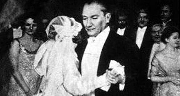 3. Atatürk'ün en sevdiği dans nedir?