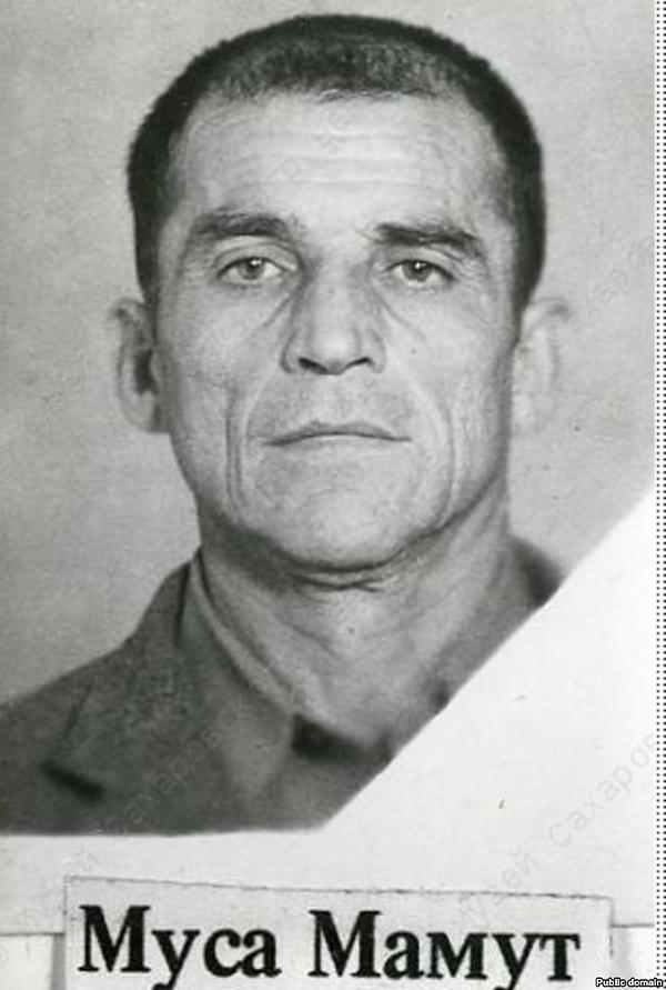 9-23 Haziran 1978'de Kırım Tatarlarının Ebedî Meşalesi olarak bilinen Musa Mahmut vatanına dönüp yerleşmek istediğinde, Kırım'daki Sovyet yönetimi kendisini ve ailesini Kırım'dan zorla çıkarmak istedi. Musa Mahmut bunun üzerine kendisini yaktı ve 28 Haziran'da hayatını kaybetti.