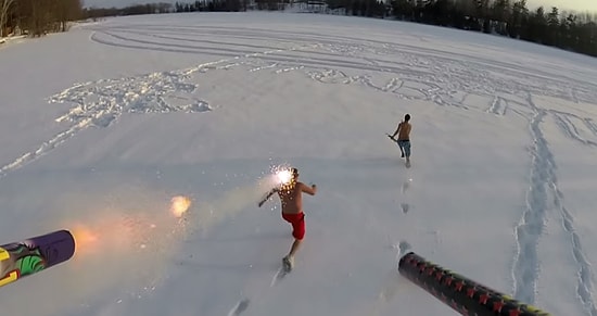 Drone'a Fişek Yerleştirip Kendi Üzerlerine Ateş Etmesi İçin Salan İşsiz İkili