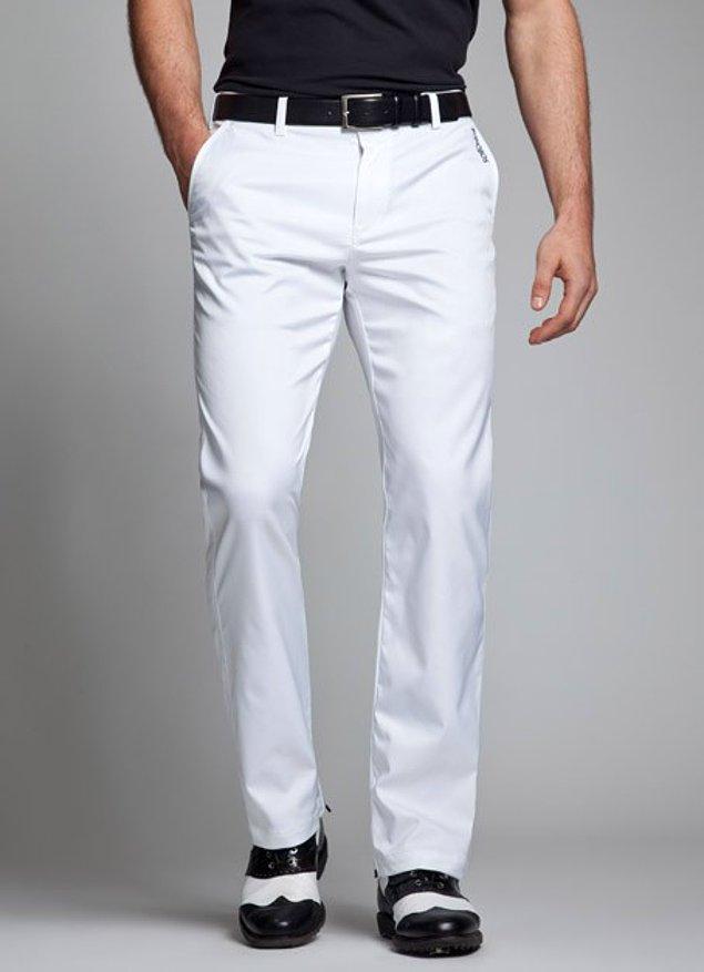 14. Beyaz pantolon