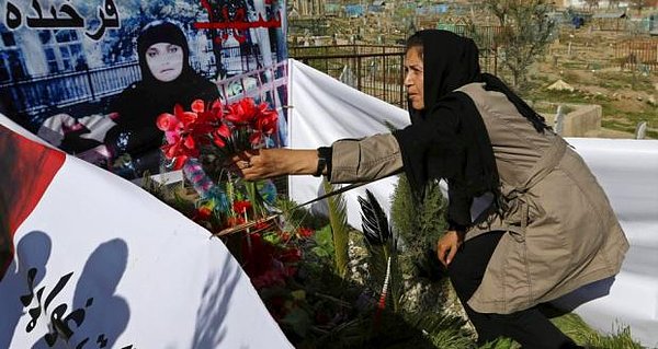 9. Kuran Yaktığı İftirasıyla Linç Edilen Farkhunda'yı Korumayan Polislere Hapis Cezası