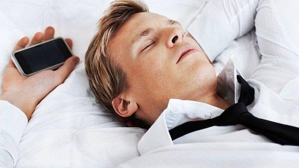 Modern yaşam uyku düzenimizi nasıl etkiliyor?