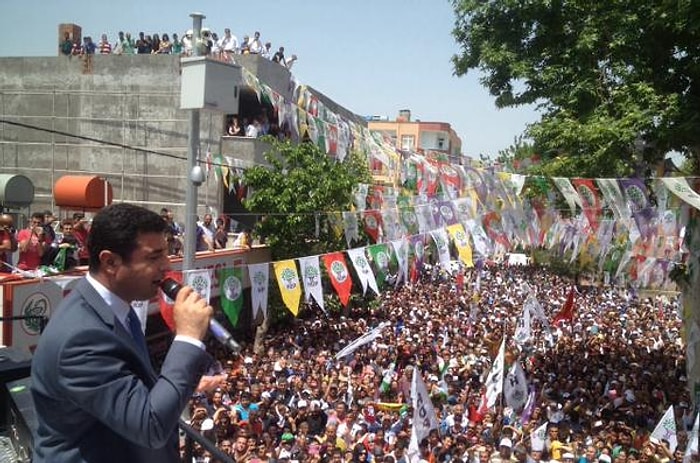 Demirtaş: 'HDP İktidarında TOMA’larla Çiçekleri Sulayacağız'