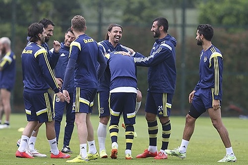 Fenerbahçe Maç Saatini Bekliyor