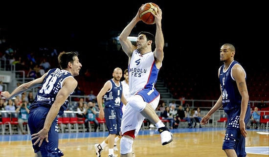 Anadolu Efes, Türk Telekom Karşısında Zorlanmadı