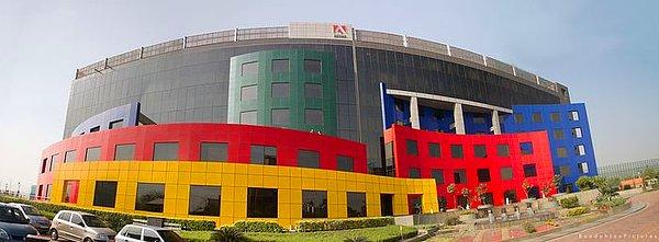 10. Adobe Genel Merkezi, Noida