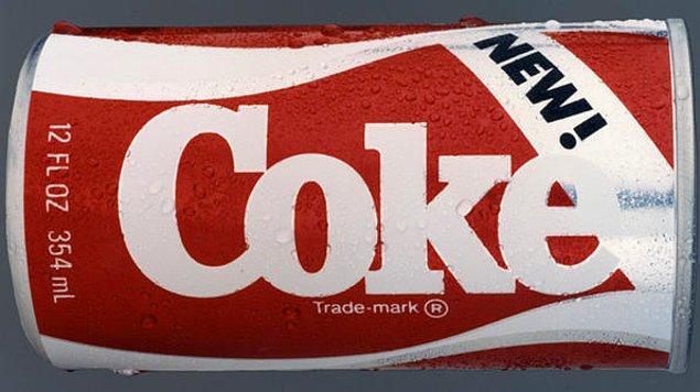 23. Coca Cola firmasının pazarlama faciası olarak görülen New Coke piyasaya sürüldü.