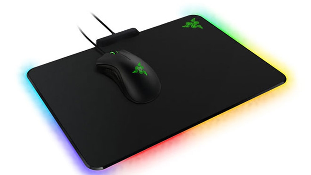 Razer’dan Oyun Tutkunlarına Özel Aydınlatma Sistemli İlk Mouse Pad