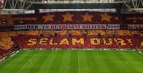 Galatasaray taraftarının koreografisi