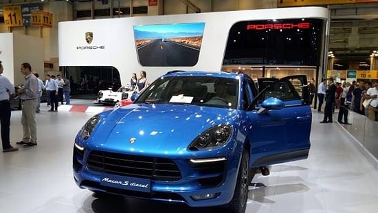 İstanbul Autoshow'da Lüks Otolar Kapış Kapış Gitti