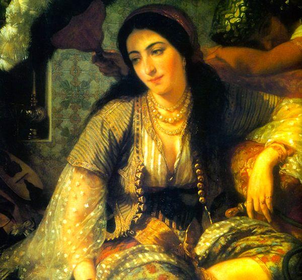 7. Fatih Sultan Mehmet’in ilk eşini babası II. Murad tasvip etmiyordu. Arnavut kökenli Hristiyan bir köle olan bu hanım, II. Bayezid’in de annesiydi. Daha sonra da “Valide Sultan” gibi Osmanlı’da etkin olacak olan bu kadının adı neydi?