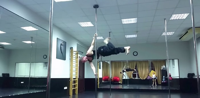 Yer Çekimine Tepki Olarak Doğmuş Adam