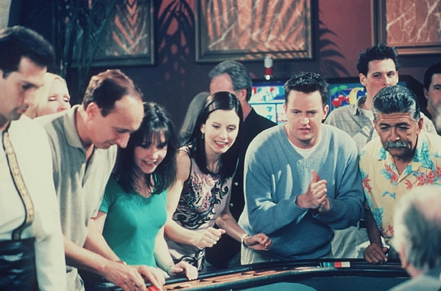 5. Dizi ekranlara gelmeden önce, tüm kadro hep birlikte Vegas turuna çıkmış.