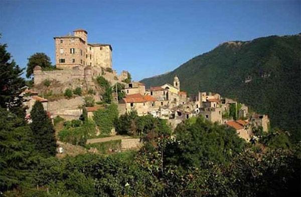 1. Bir Ortaçağ Kenti: Balestrino, İtalya