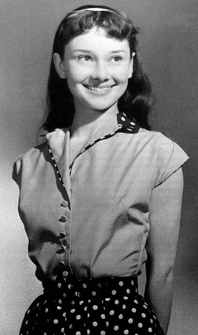 4. 13 yaşındaki Audrey Hepburn (1942)