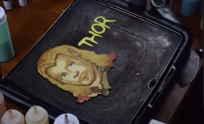 Avengers Karakterlerini Yaptığı Renkli Kreplerle Resmeden Adamın 8 Tadından 'Yenilmez' Çalışması