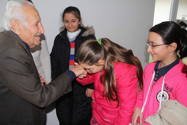 6. Herkese övgülerle anlattığınız, arkadaşlarınıza mutlaka tanıştırmak istediğiniz kişidir.