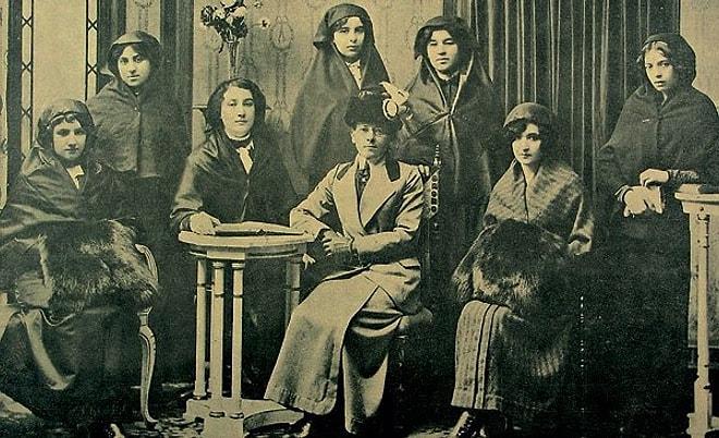 8 Maddede Osmanlı'nın İlk Feminist Cemiyeti Teali-i Nisvan