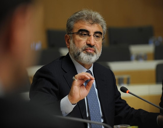 ‘Sandığın Üstüne Kimse Oturmasın, Hem Kırılır Hem de Cezası Var'