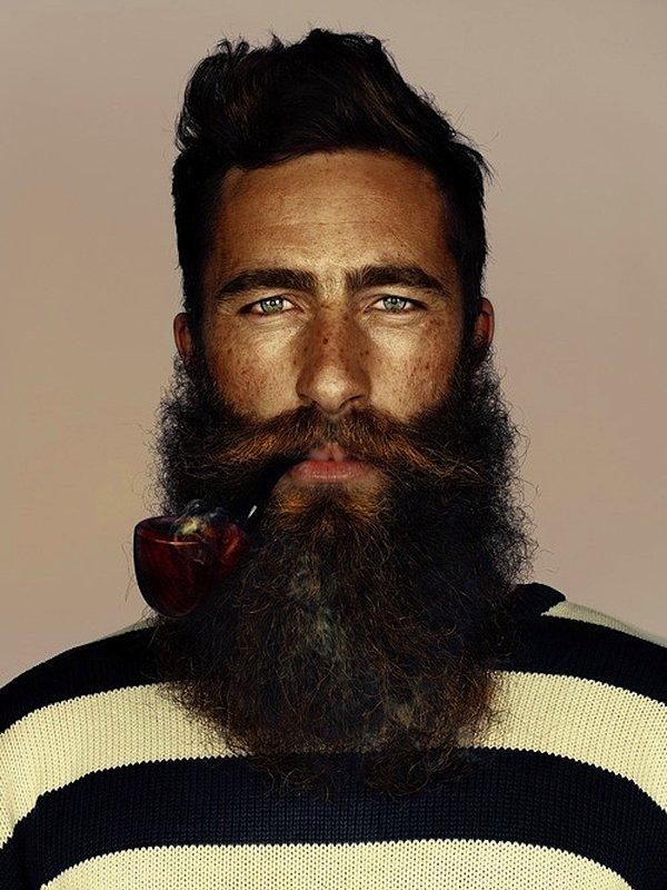 12. Erkekler için sakal bakımı yapmak