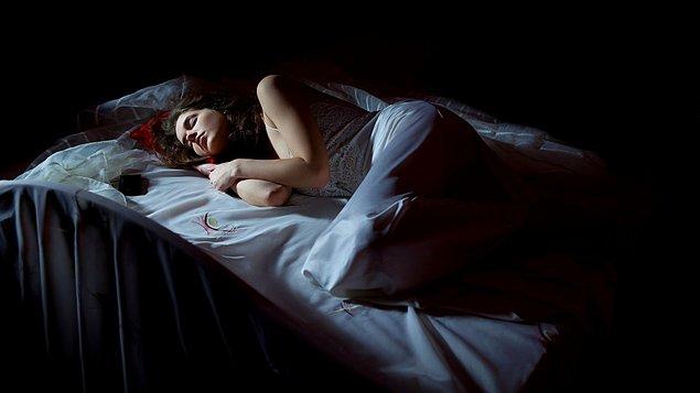 18. Soğuk bir odada uyuyanların kabus görme ihtimali daha yüksektir.