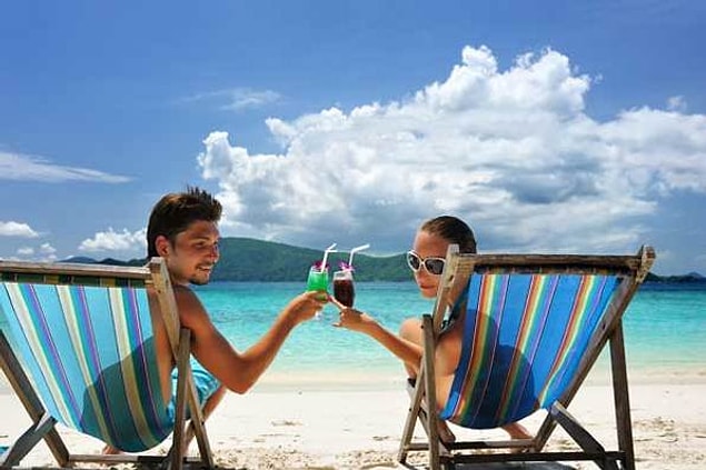 10. O yaz hangi tatil beldesi revaçtaysa, oraya gitmeyi isterler ve bunu yıllardır istediklerini söylerler.