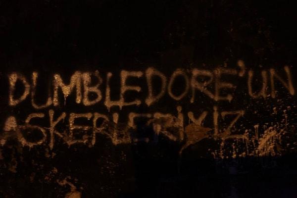 33. Dumbledore'un askerleriyiz.