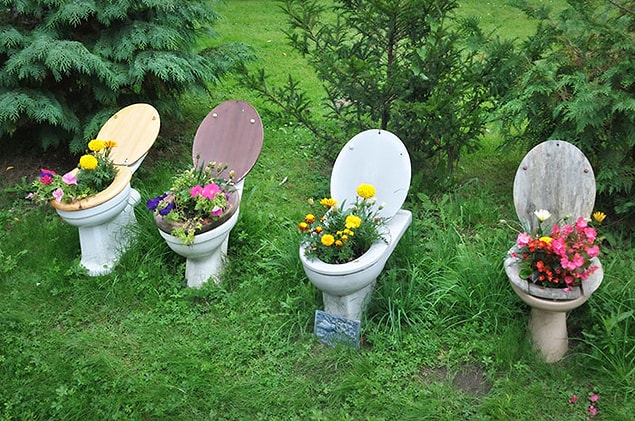 15. Klozet Bahçesi