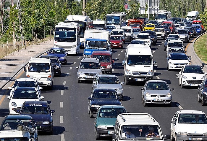 Başkent'te Bugün Bazı Yollar Trafiğe Kapatılacak