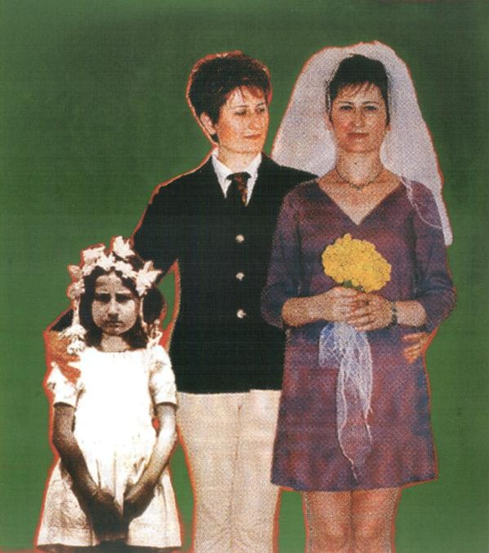 Narsisizmin Doruklarında Yaşamak: Kendiyle Evlenen Türk "Sabire Susuz"