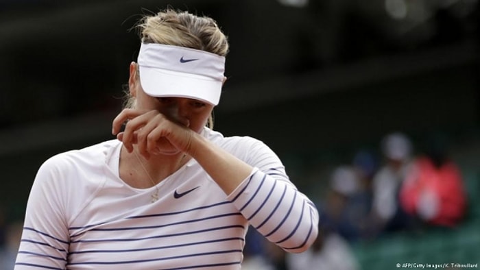 Sharapova Fransa Açık'a Veda Etti