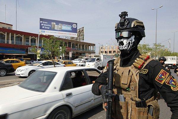8. Irak terörle mücadele ekipleri, Bağdat El-Adel bölgesindeki yoğun güvenlik dağıtımına katılıyor.