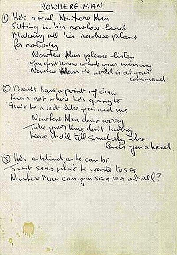 5. John Lennon'ın ‘Nowhere Man’ adlı şarkısının kendi el yazısıyla yazılmış sözlerinin bulunduğu defter yaprağı, New York'ta düzenlenen bir açık artırmada 300.000 dolara satıldı (2004)