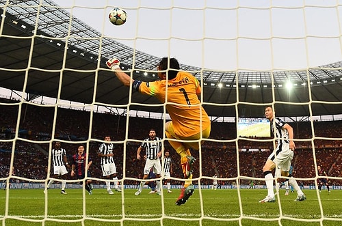 13' | Buffon harika çıkardı
