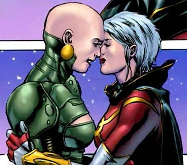 5. Moondragon ve Phyla-Vell - Guardians of the Galaxy