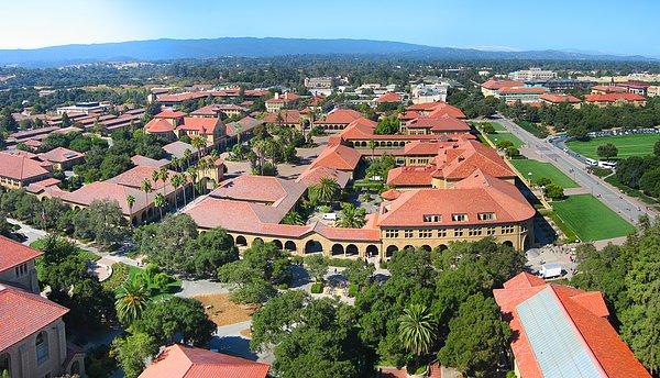 5. Stanford Üniversitesi - Amerika Birleşik Devletleri