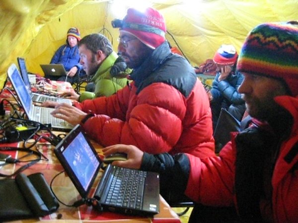 5. Öyle ki Everest Dağı’nın zirvesinde yüksek hızlı internet erişimi var desek sanırız bizi biraz anlayabilirsiniz.