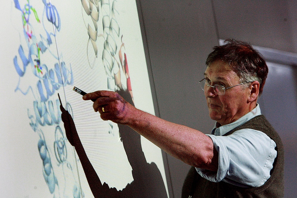 Seksist Bilim İnsanından İstifa ve Kadın Meslektaşlarından Tepkiler