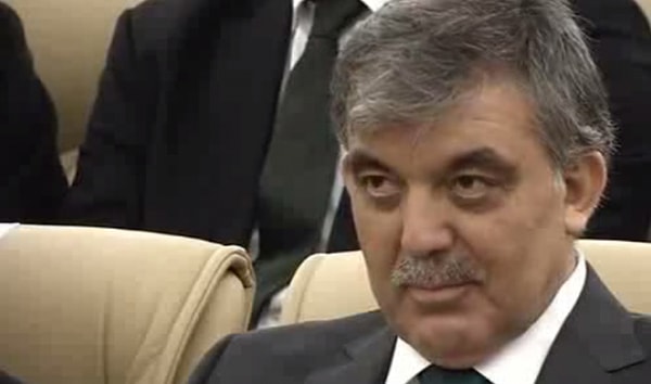 8. Abdullah Gül hangi siyasi partide milletvekili olmuştur?