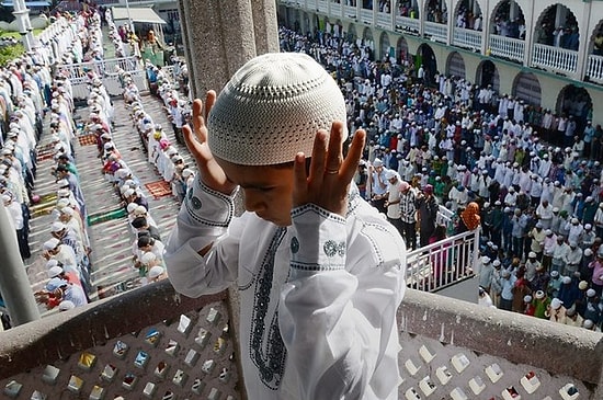 Ramazanda Londra'da 4 Okulda Oruç Tutmak Yasak
