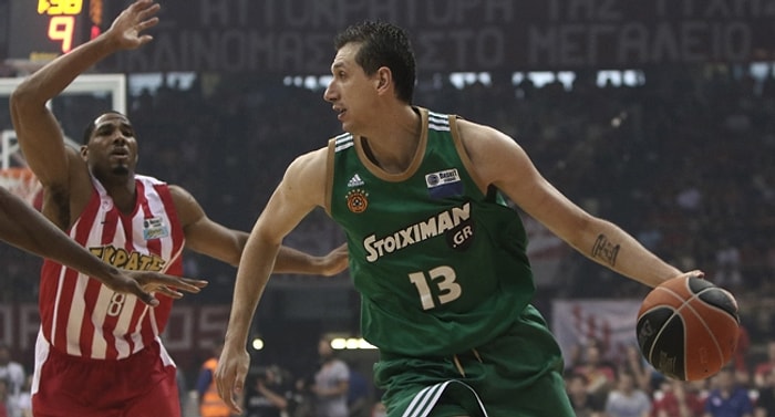 Komşuda Şampiyon Olympiakos