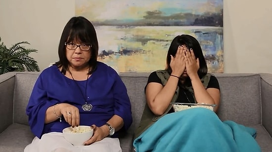 Ailenizle Masumca TV izlerken Ansızın Çıkan Erotik Sahne