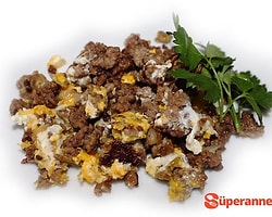 Kıymalı Yumurta Tarifi